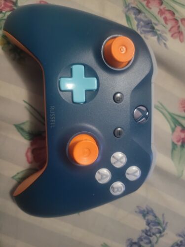Microsoft Xbox One Controller - Blue/orange mode 1708 - Picture 1 of 4