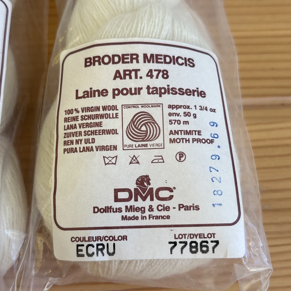 2 Hanks DMC Broder Medicis Wool Thread France - ECRU nature cream / off white - Image 2 of 3