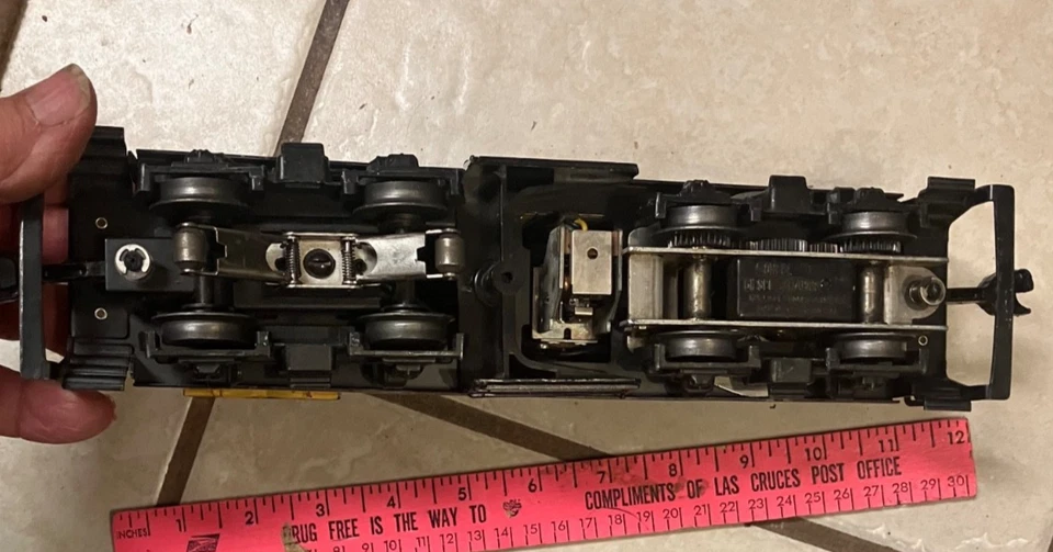 From estate-Lionel, O Gauge, Union Pacific Deisel Switcher "NEW 7-58" - Image 3 of 4