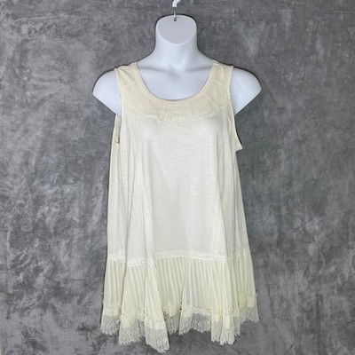 LOGO QVC Layers by Lori Goldstein Tank women s L  Lace Broomstick trim Cream