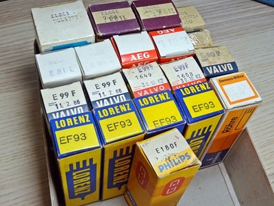 Konvolut 20 Röhren EF93 E180F E90F E99F E81L EL861 ungebraucht / NOS