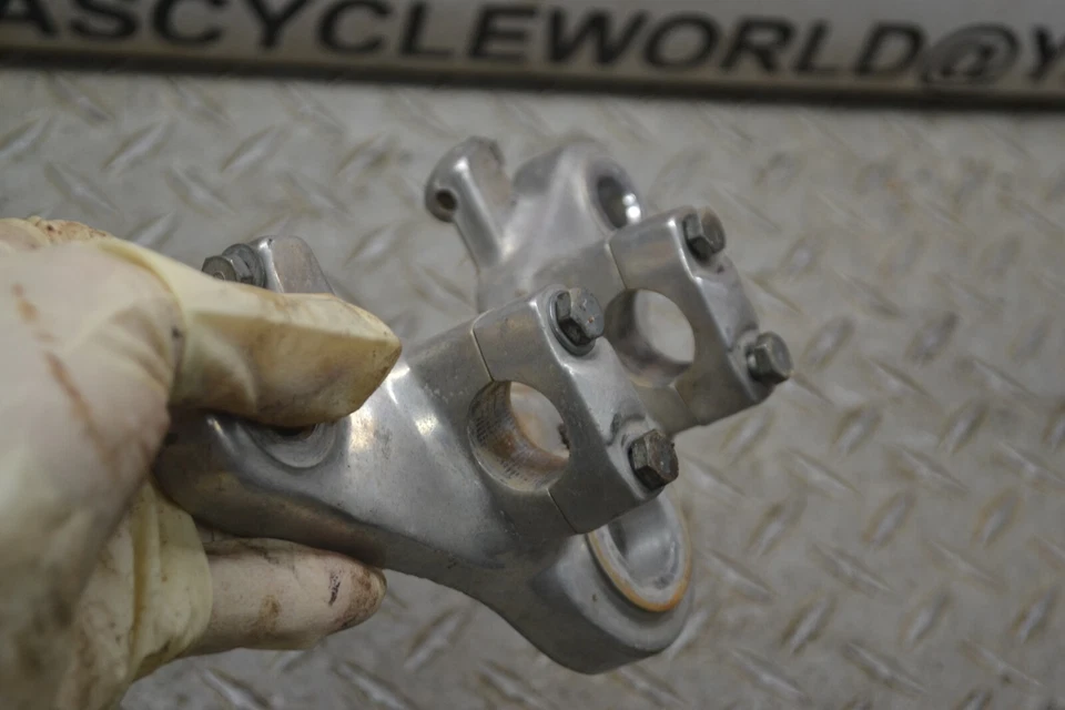 Abrazadera de árbol triple superior FG8 71 HONDA CB100 CB 100 1971 ENVÍO GRATUITO A EE. UU. Foto 3 de 4