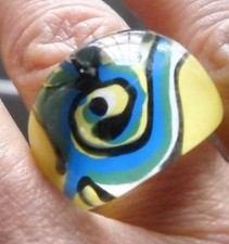 Unique New blue and yellow acrylic size 6 unisex ring with a cool design