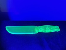 VINTAGE GREEN URANIUM  DEPRESSION GLASS CAKE ...
