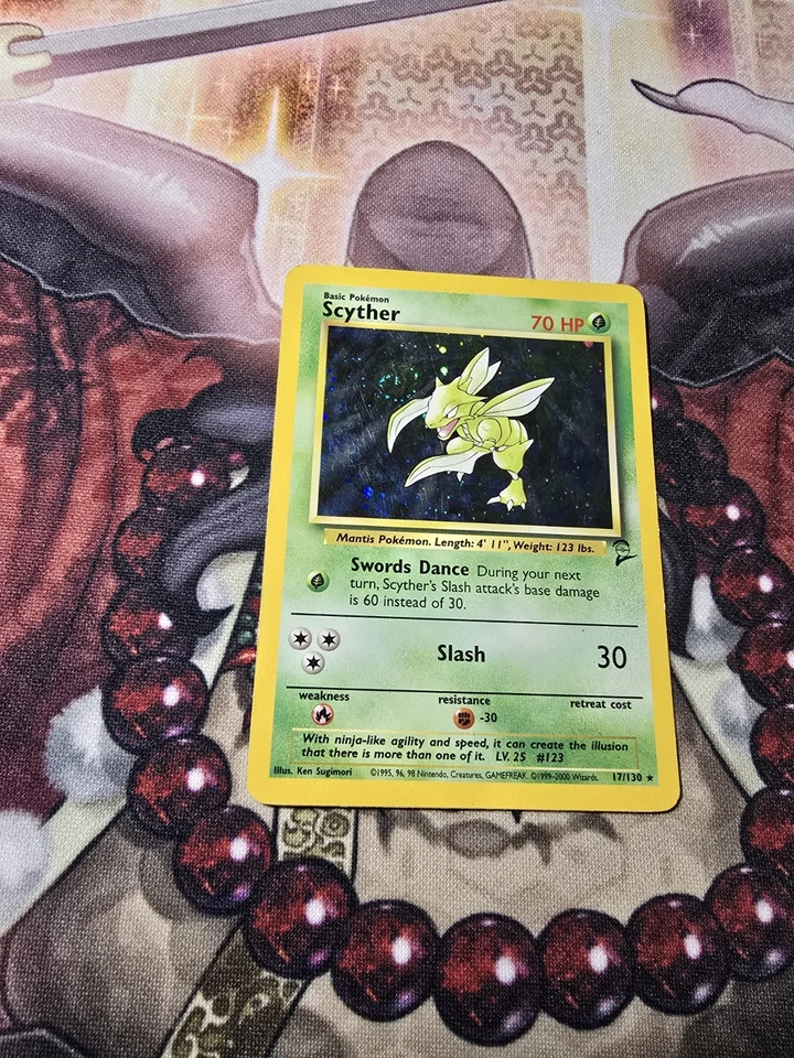 Pokémon TCG - Scyther Base Set 2 17/130 - Unlimited Holo Rare - SWIRL - LP - Image 3 of 4