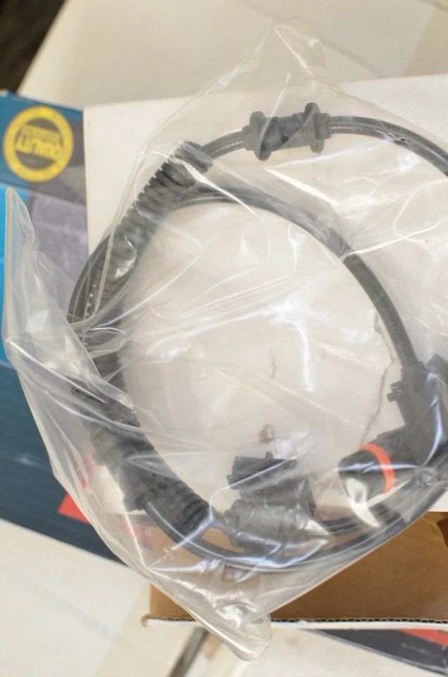 PARTS FOR A 2006 DODGE CHARGER/CHRYSLER - Image 4 of 4