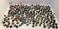 Vintage WizKids Heroclix Lot 170 Figs Marvel and DC All dated 2002 to 2005