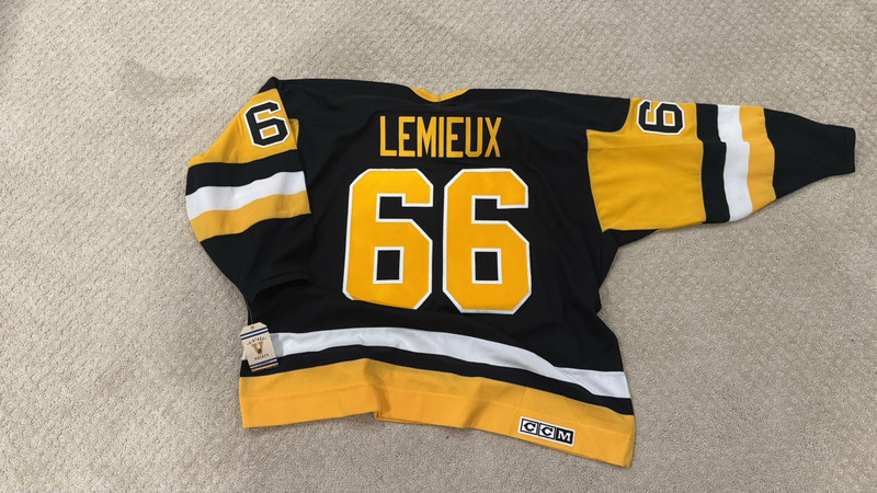 Pittsburgh Penguins Captain Mario Lemieux Jersey XL