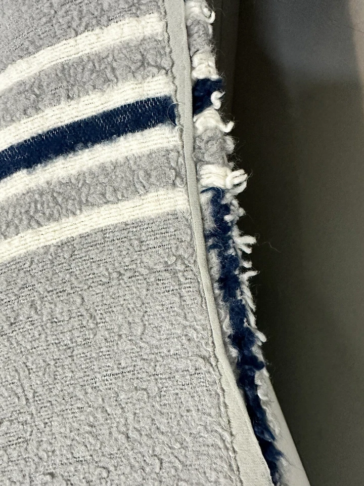 Vintage NFL Dallas Cowboys | Man Cave Throw Rug | 6ft x 4.8ft - Image 4 of 4