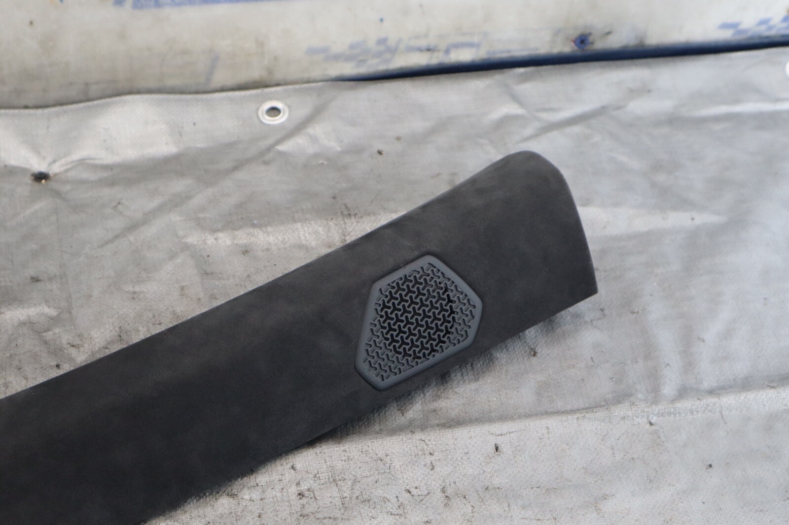 2019 LAMBORGHINI URUS OEM ALCANTARA LH DRIVER INTERIOR A-PILLAR TRIM