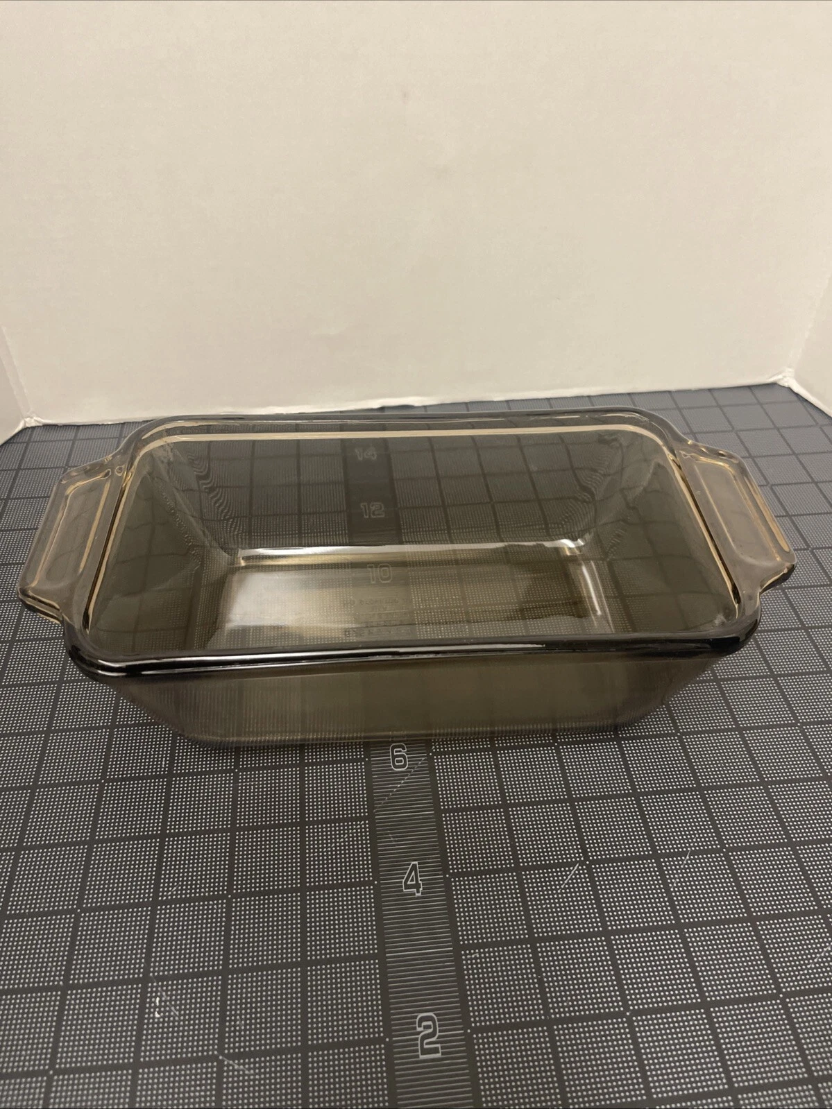 L' Ovenware Amber 1.5 Quart Loaf Pan # 1041 5.25 x 9 x 2.75” Micro/ Oven Safe