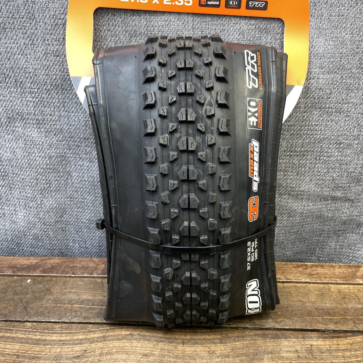 Maxxis Ikon Tire 27.5 X 2.35 650B 3C EXO TR Tubeless MTB Black 120