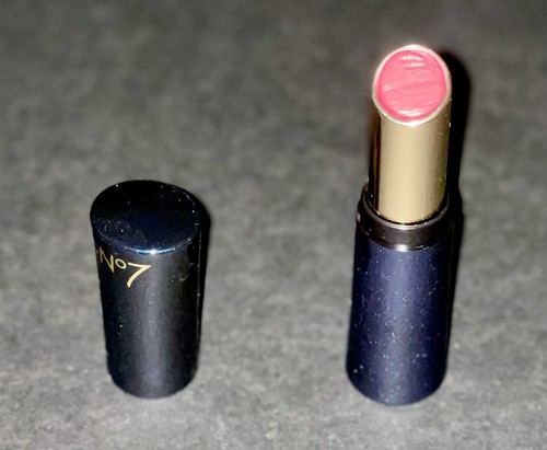 Boots No7 Wild Volume Lipstick 15 Forever Cherry *DISCONTINUED NOT SEALED UNUSED - Picture 2 of 2