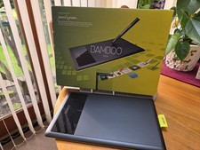 Wacom Bamboo Pen CTL-470K Graphics Tablet with Stylus – USB, PC/Mac Compatible