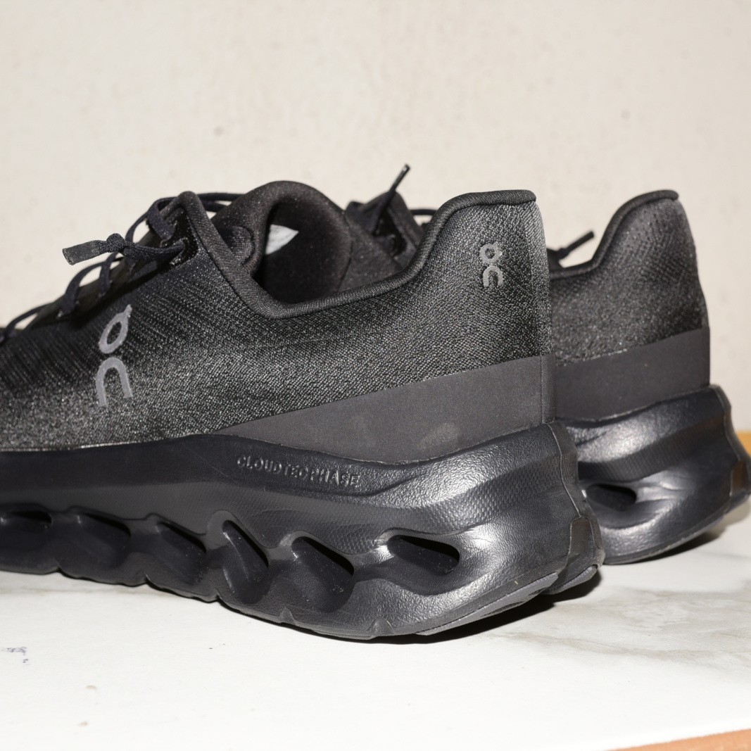 On Running Cloudtilt Black Eclipse Men US 11.5 / … - image 13