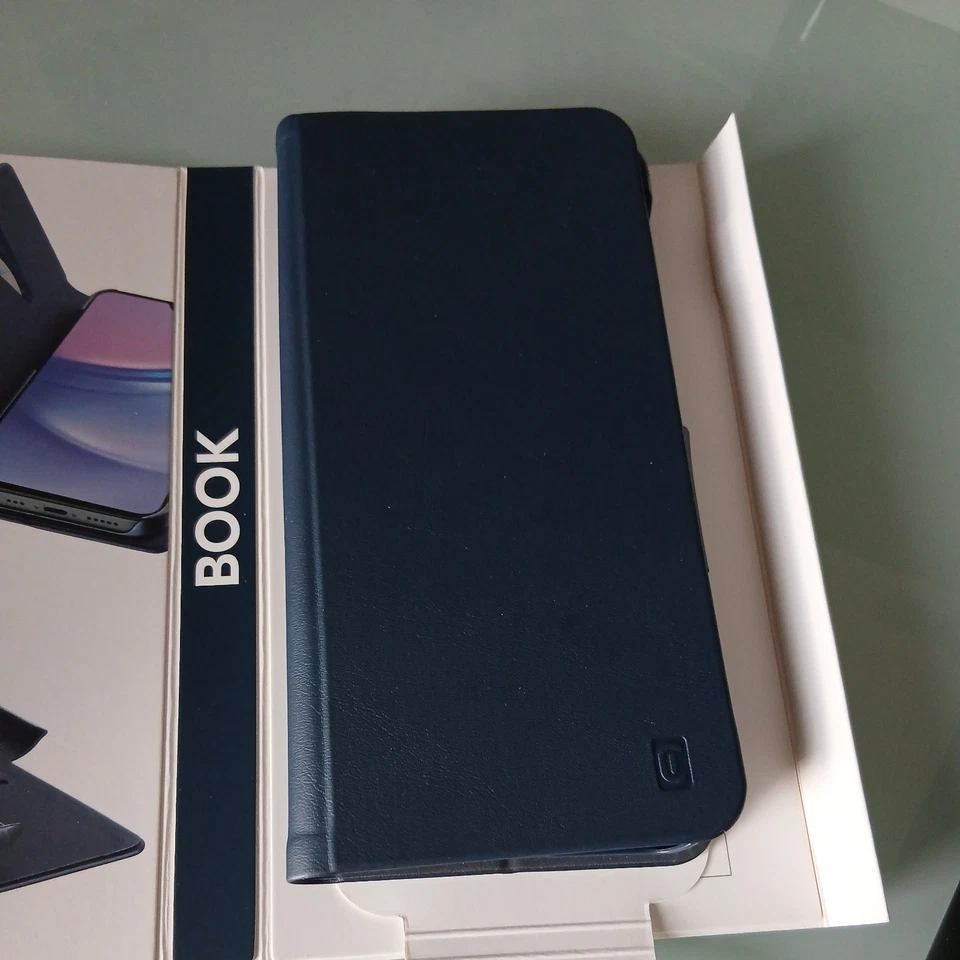 Cellularline Booklet Samsung Galaxy A16 / A16 5G Blau mit Standfunktion - Bild 2 von 3