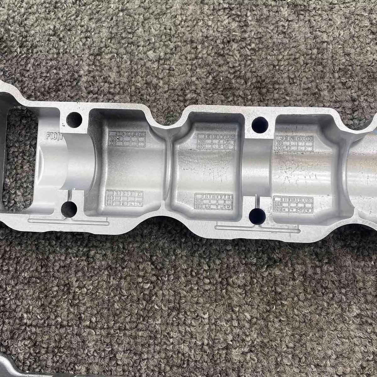 11127531224 Camshaft Bearing Ledge Exhaust Fit For BMW 740Li 535i