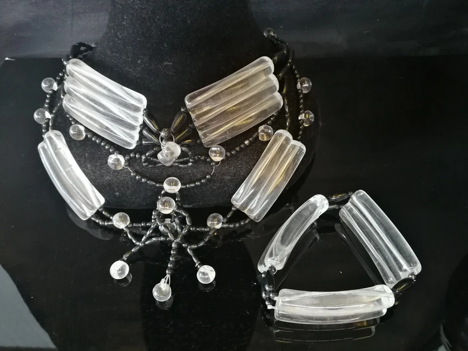 gioiello trasparente plexi minimal collana bracciale da donna designer collarino - Immagine 3 di 4