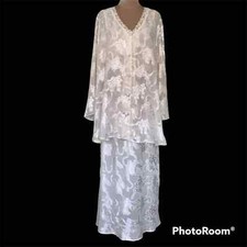 Vintage Victoria  s Secret Gold Label 2 Piece Sheer White Bias Gown  Top Set