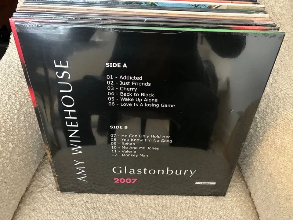 AMY WINEHOUSE LP - Photo 2/2