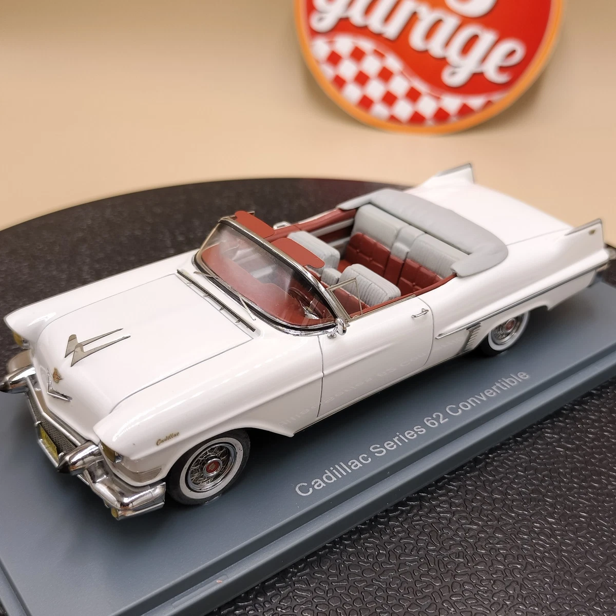 Neo Scale Models Cadillac 1:43 Diecast Cars, Trucks & Vans for