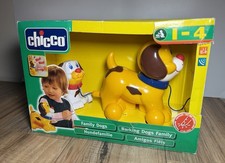 NEW Chicco Family Dogs Mom And Puppy Pull Toy String Wheels Speaks Italy Vintage