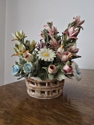 Porzellan Visconti Mollica Capodimonte Blumenkorb, bunt, sehr selten, Kunst
