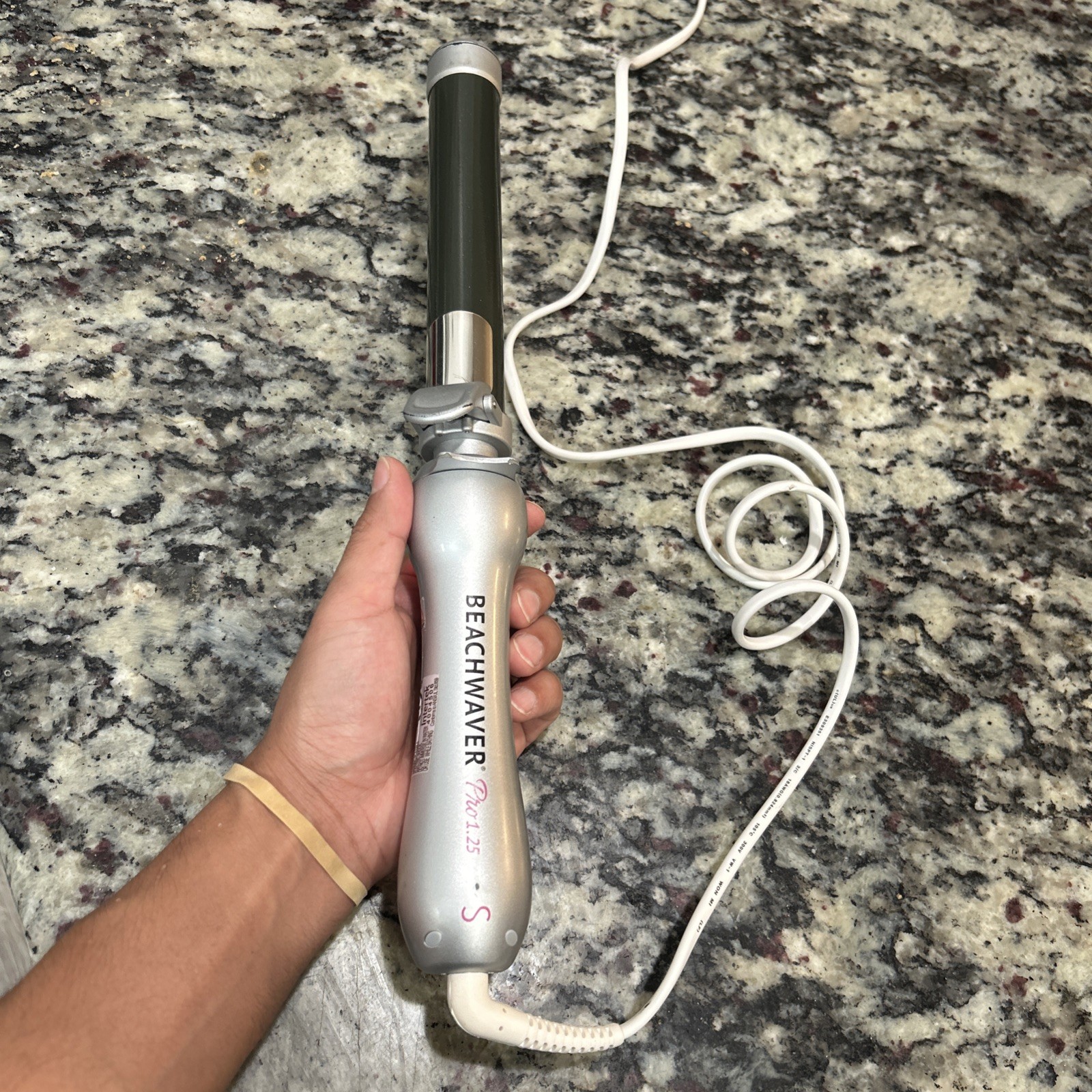 Beachwaver Co S1.25 Rotating Curling Iron Used Extended Length Works No Issues