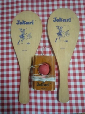 jeu de Jokari avec 2 raquettes - Photo 1/4