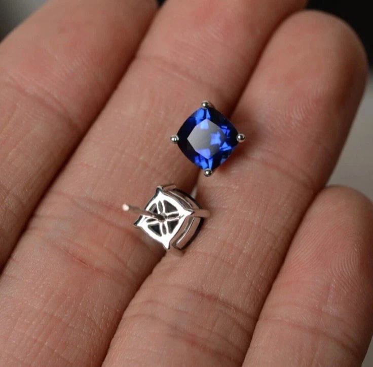 Ceylon Blue sapphire S925 Silver Unisex Women Men’s Stud Earrings 4MM Gifts us - Image 3 of 4