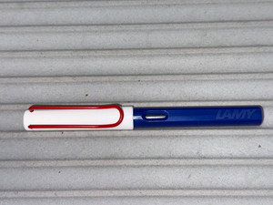 Lamy Safari fountain pen 2019 Special Edition - USA Independence -- Medium nib