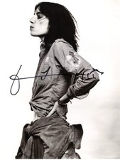 Patti Smith SINGER - SONGWRITER autograph, In-Person signed photo