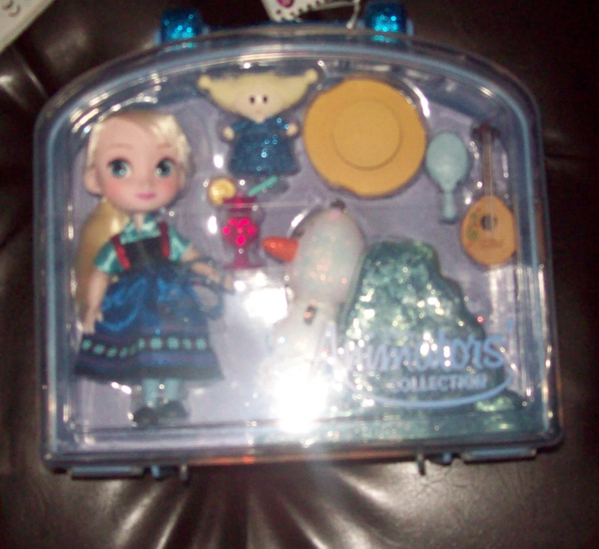 Elsa mini 2024 animator doll playset