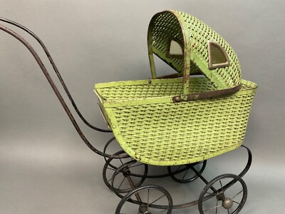 Antique Vintage Wicker Baby Doll Childs Carriage Buggy w