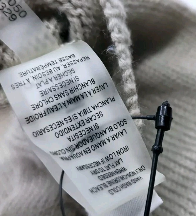 Guantes para mujer Calvin Klein color seta acrílico precio de venta sugerido por el fabricante 38 USD nuevos Foto 4 de 4