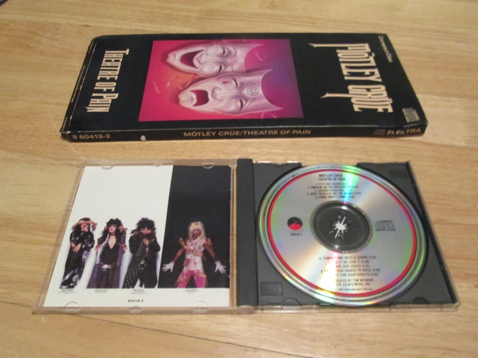 Motley Crue - Theatre Of Pain Rare Longbox Hard To Find Foto 4 de 4