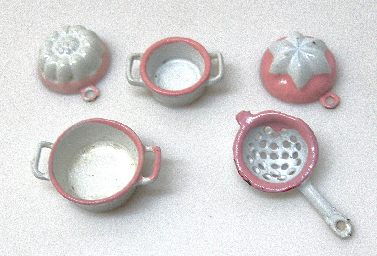 Lessiveuse Miniature Dînette Jeux Jouet Ancien Tôle Zinc Vintage Lessiveuse Miniature Dînette Jeux Jouet Ancien Tôle Zinc Vintage