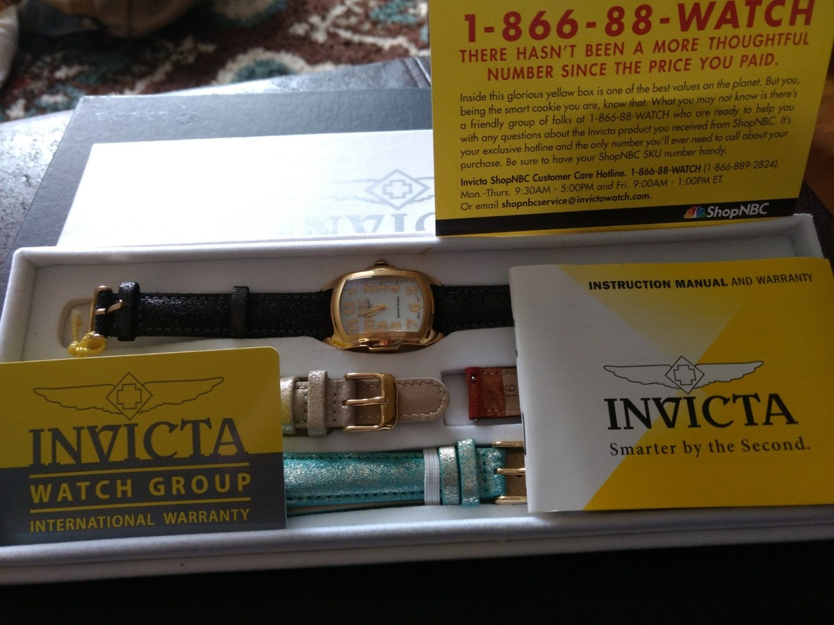 Invicta Special Edition Women display picture 2