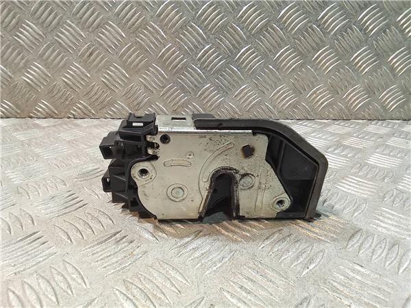 Serrure Porte Arrière Gauche BMW Série 1 (E81/E87) – Réf. 7167069, 3016350 (occasion)