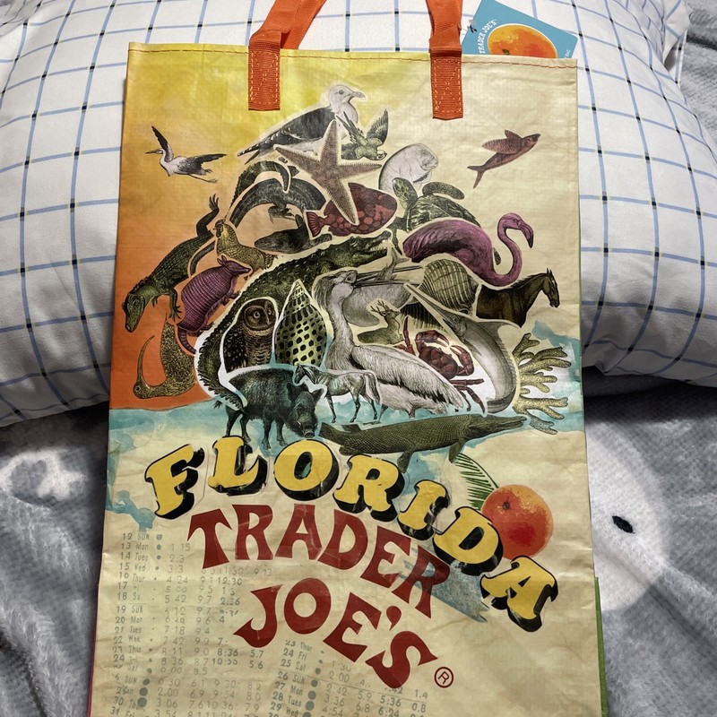 Trader Joe’s Florida Shopping Bag From Mystery 3-pack New w/ tag SHIPS FLAT
