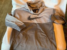 Nike Dri Fit Youth Grey Pullover Hoodie Swoosh Logo Boys Size Small