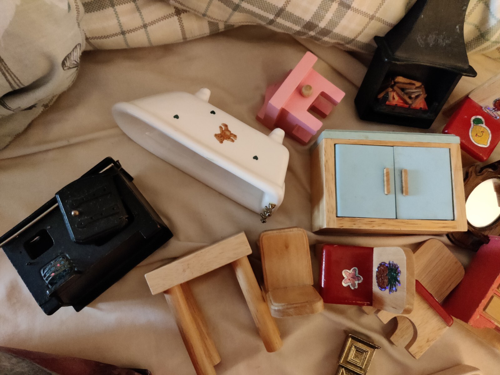 Vintage Wooden Doll House Furniture eBay