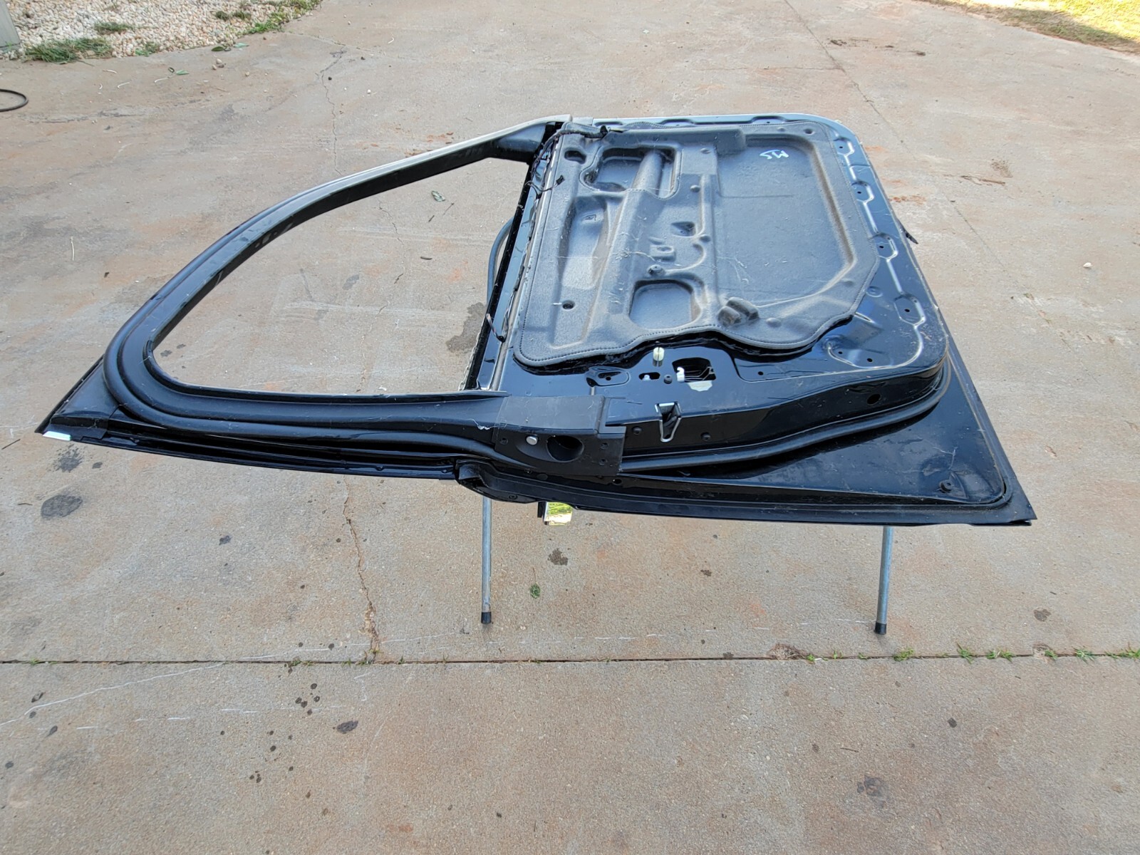 ROLLS ROYCE GHOST DOOR LEFT DRIVER FRONT 2010-2019 DAMAGED