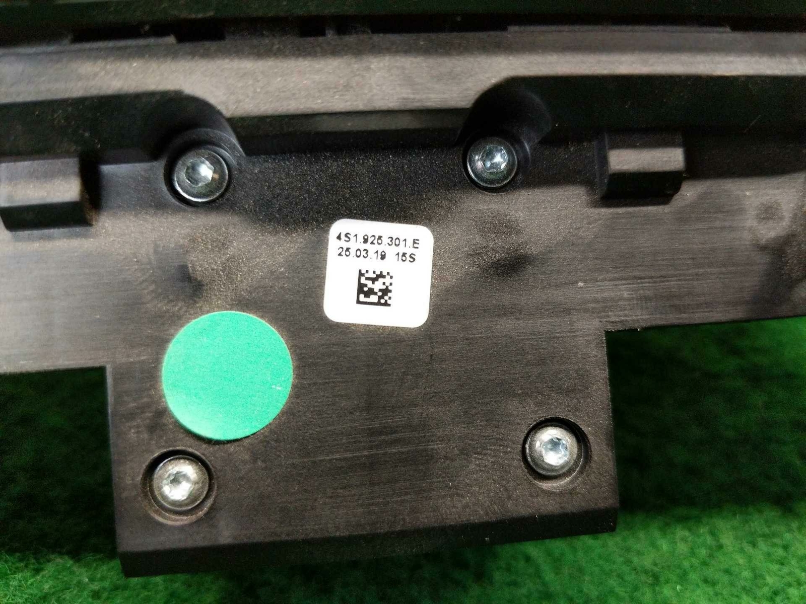 2020 Audi R8 - OEM Dash Switch Panel Traction Control Hazard Lights 4S1925301E