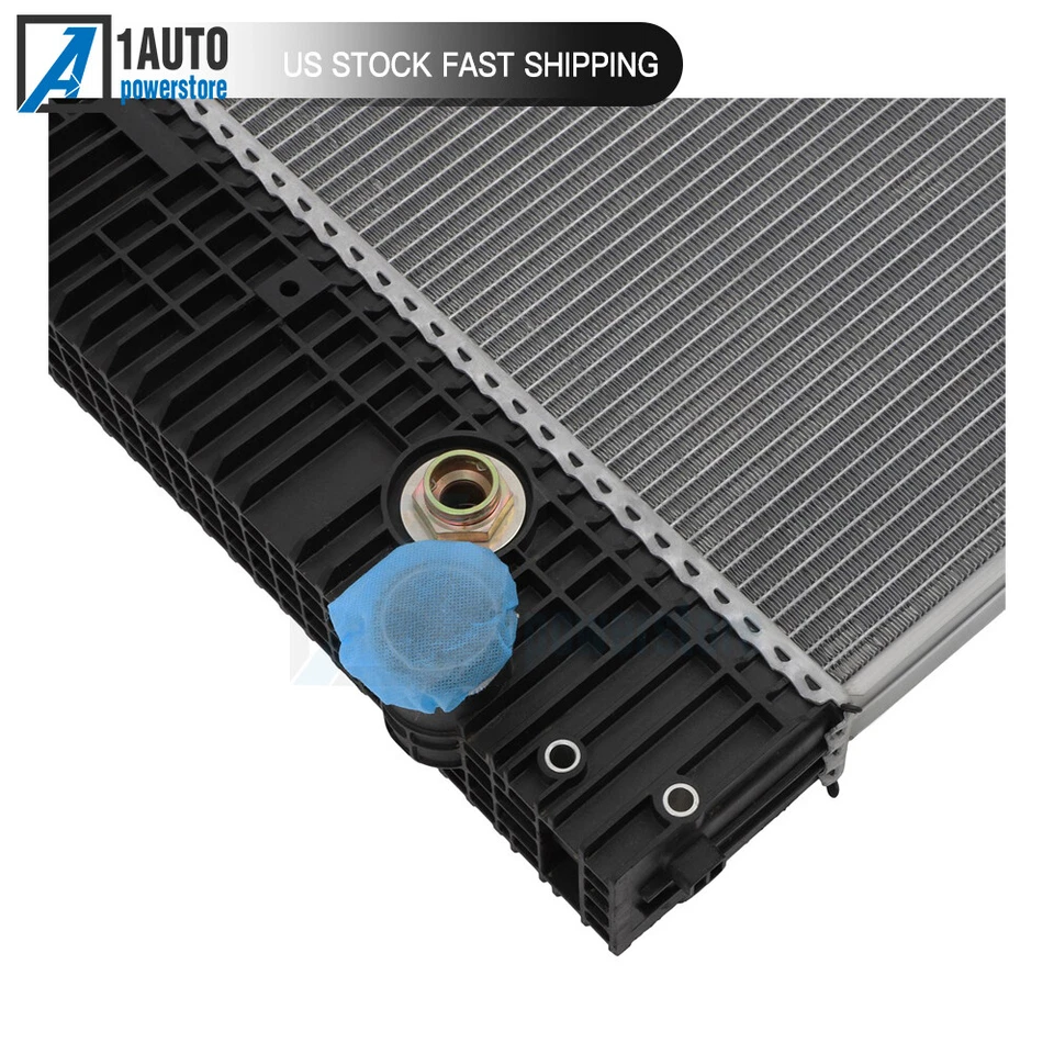 Aluminum Truck Radiator For 2010-2018 Freightliner M2 106 7.7L 8.9L 6.4L 6.7L Foto 3 de 4
