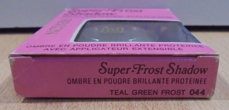 REVLON VTG SUPER FROST SHADOW TEAL GREEN FROST 044 - Image 3 of 4