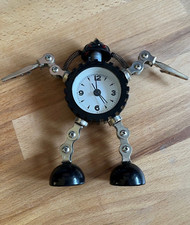 Horloge de bureau robot et porte photo