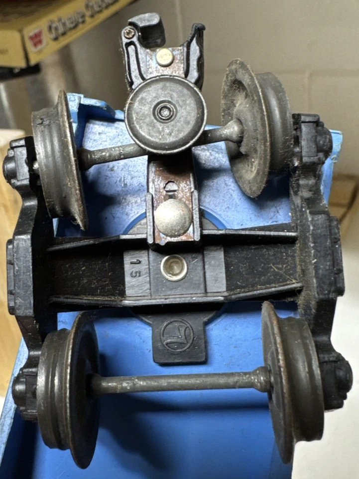 VTG Lot (2) Lionel Train Rail Containers #6112 “Gondola Cars“ Black & Blue, 1957 - Image 4 of 4