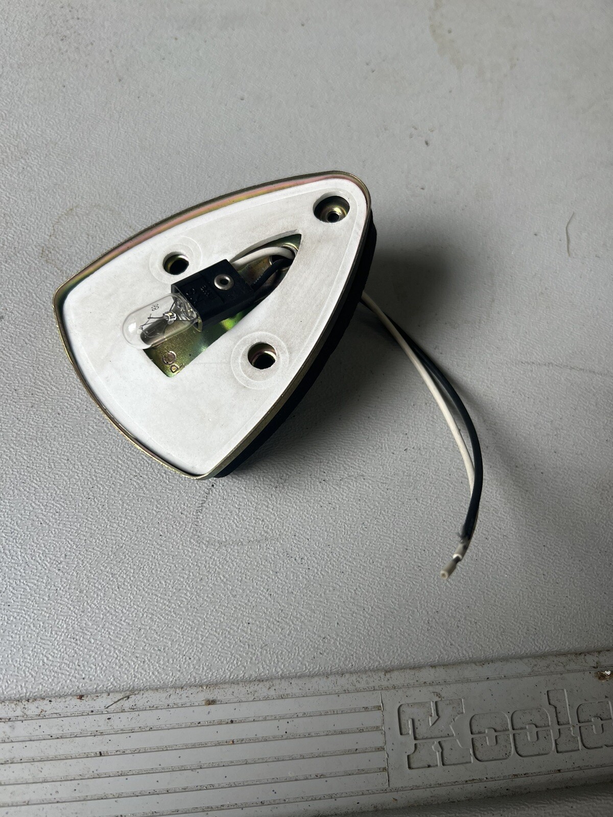 Weldon 5050 SAEP2PC2 Triangle Clearance Marker Light Base NO Lens TWO