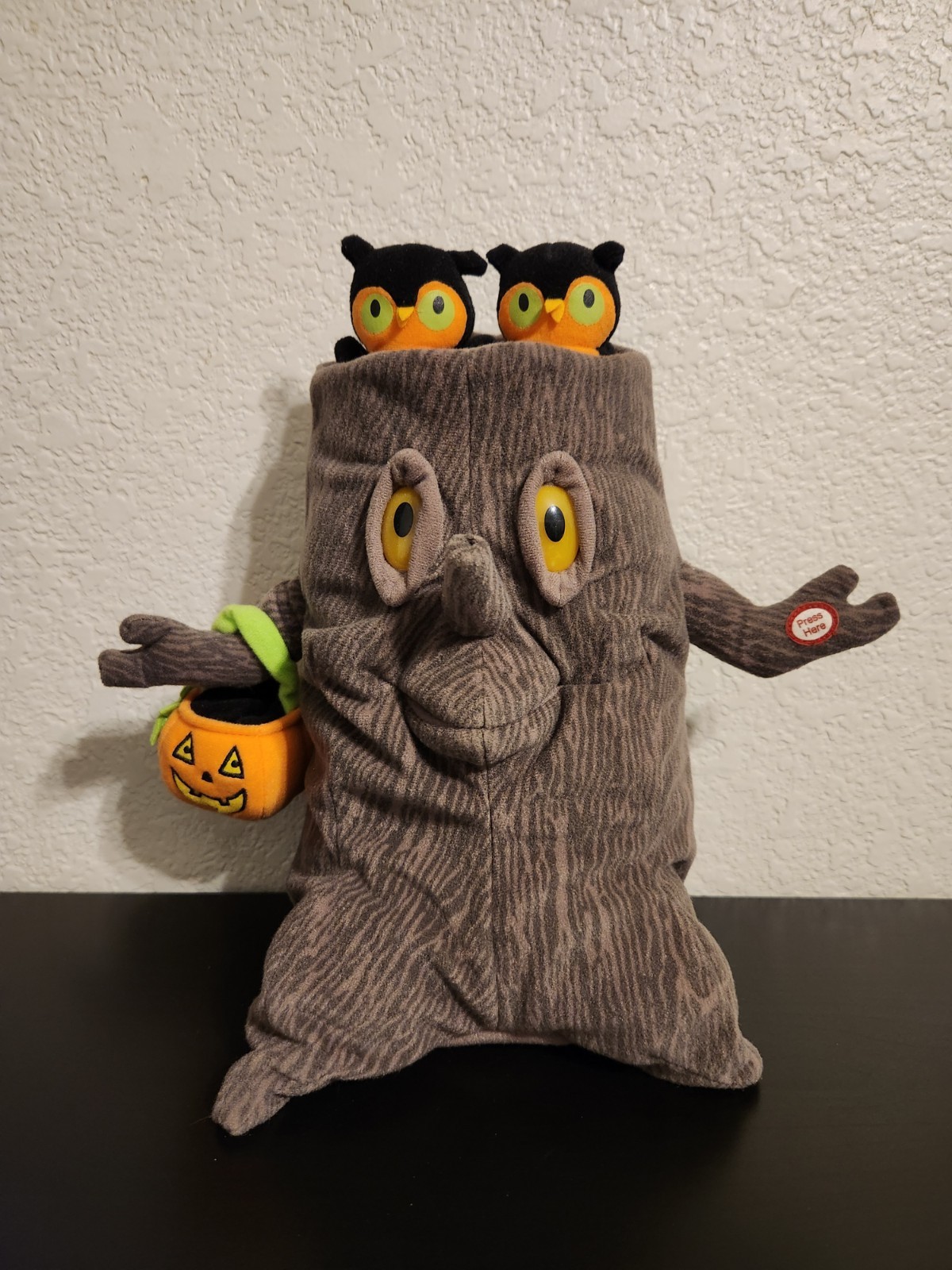 Hallmark Spooky Tree Owls Plush 12